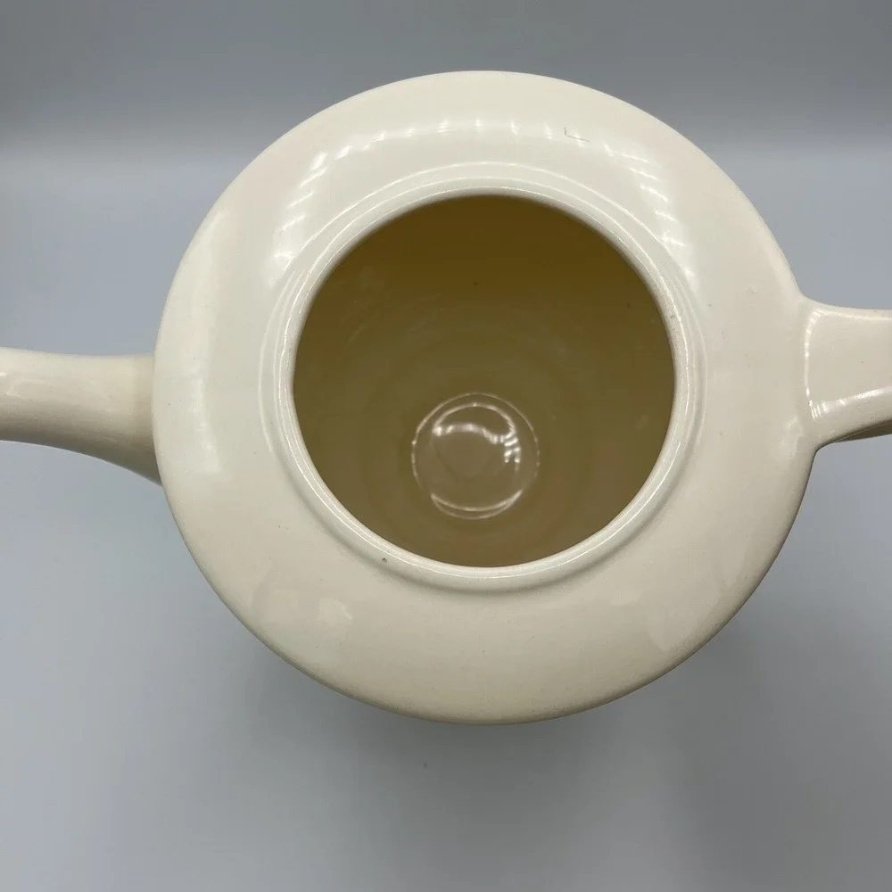 Rare Vintage Homer Laughlin Ivory Coffee Pot‎ Footed Liberty Pedestal Large